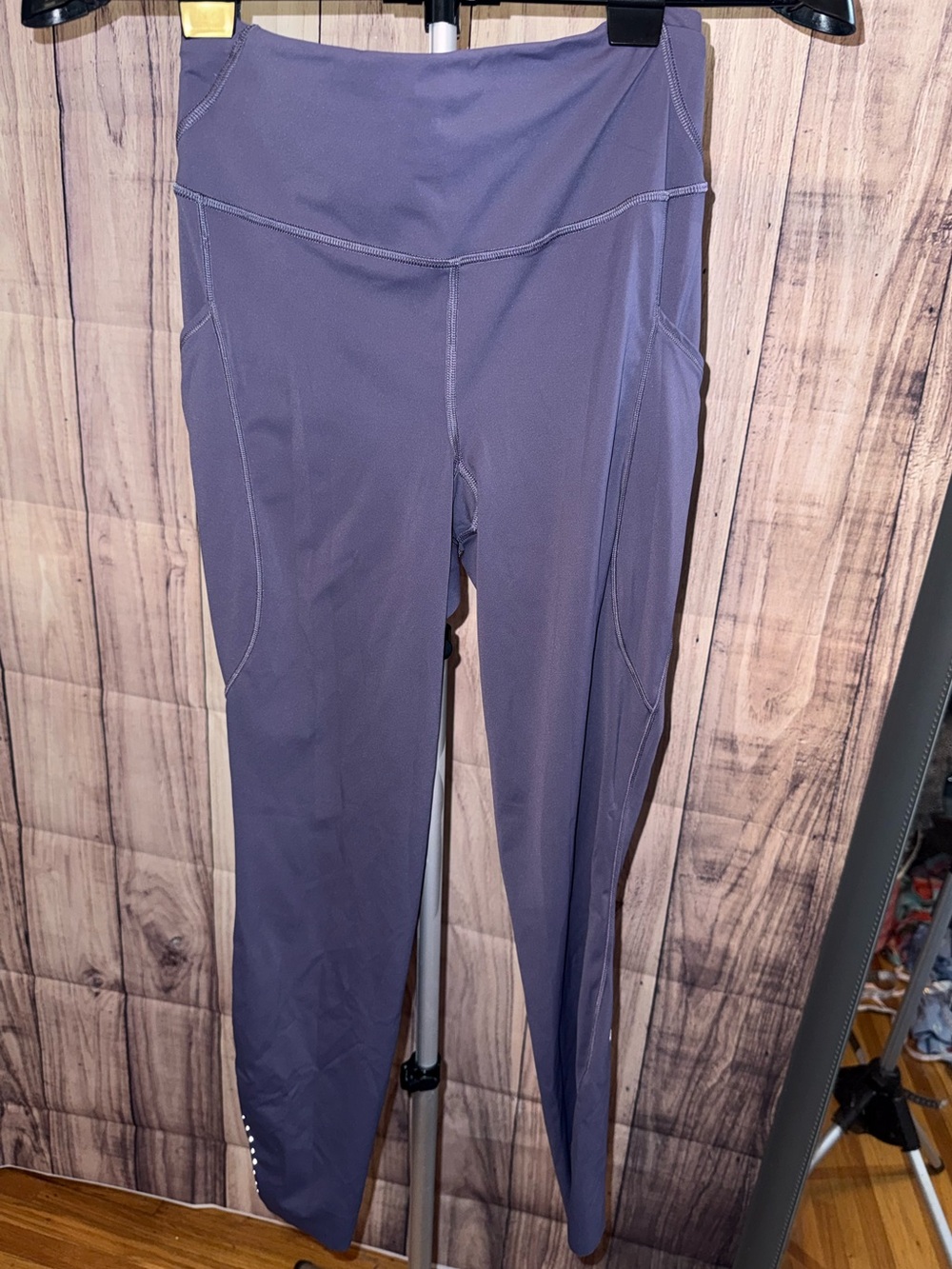 Lululemon Fast & Free High Rise 25” Leggings Purple Reflective Dot Pockets-Sz 8